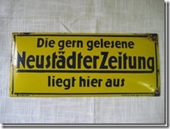 Werbeschild “Neustädter Zeitung” aus Schlesien